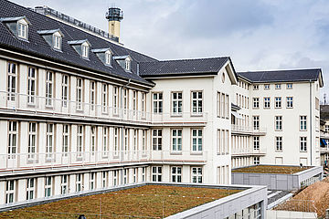 Der Verwaltungstrakt des Bundeswehrkrankenhaus nach der Sanierung.